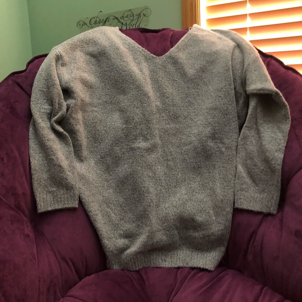 Debut open back sweater